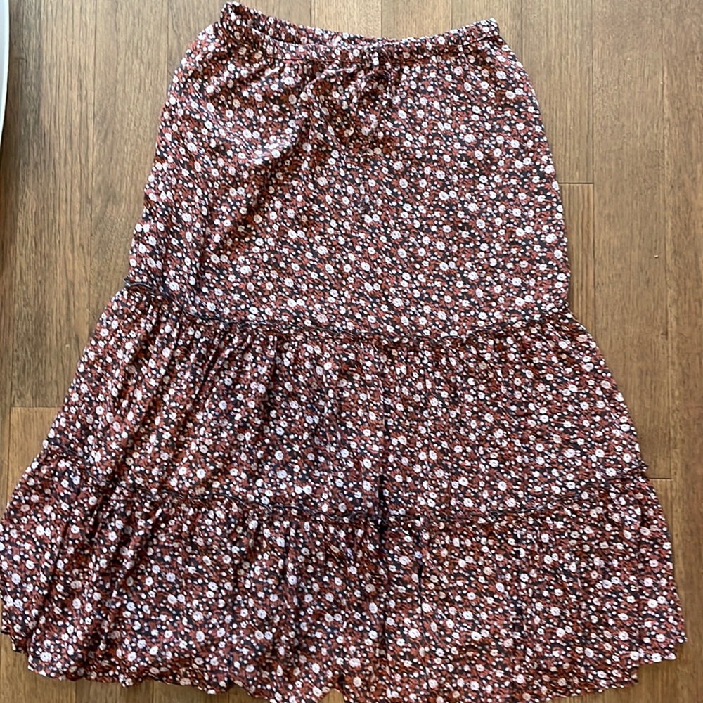 Aerie skirt large